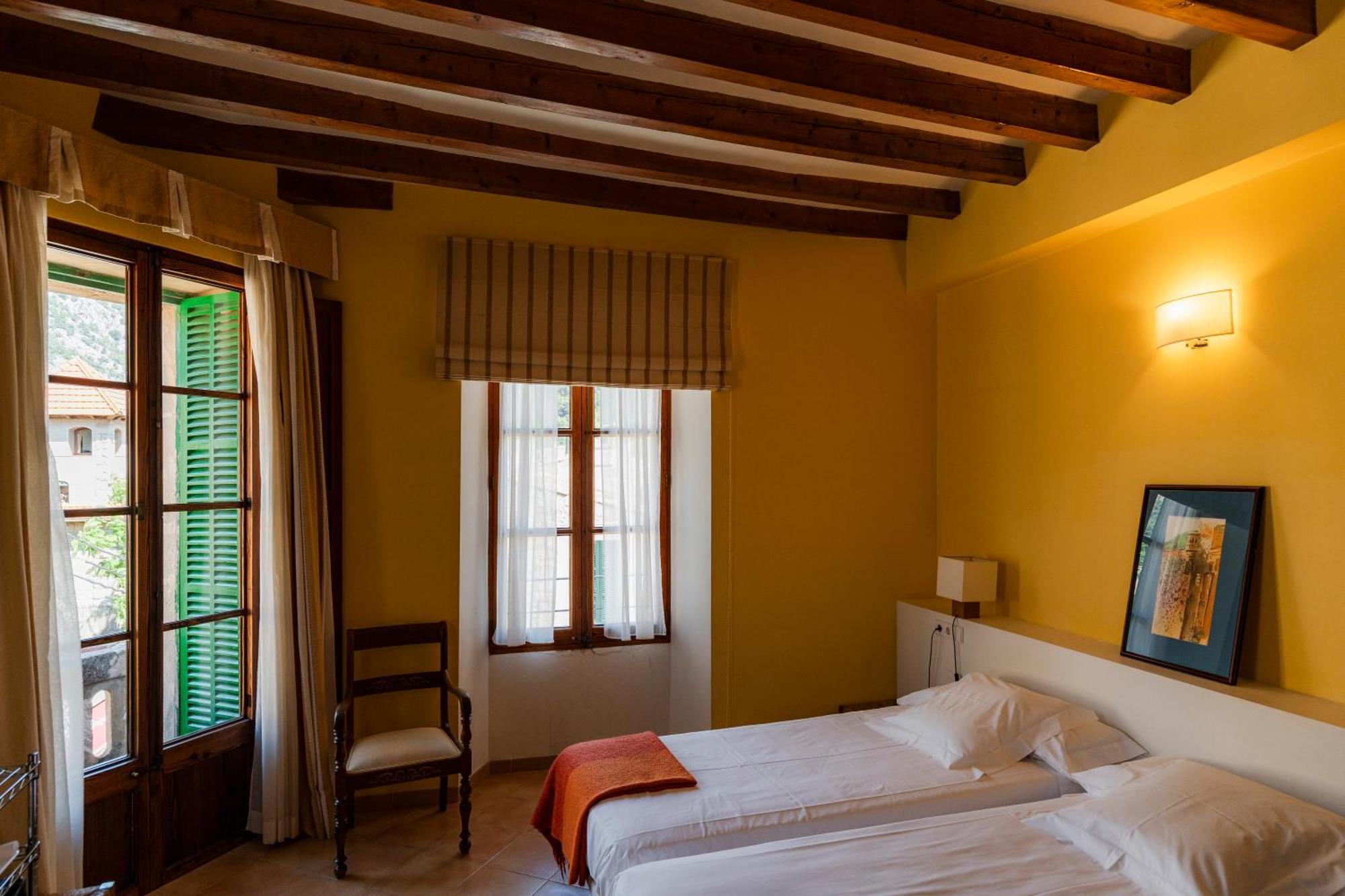 Es Petit Hotel De Valldemossa Bagian luar foto