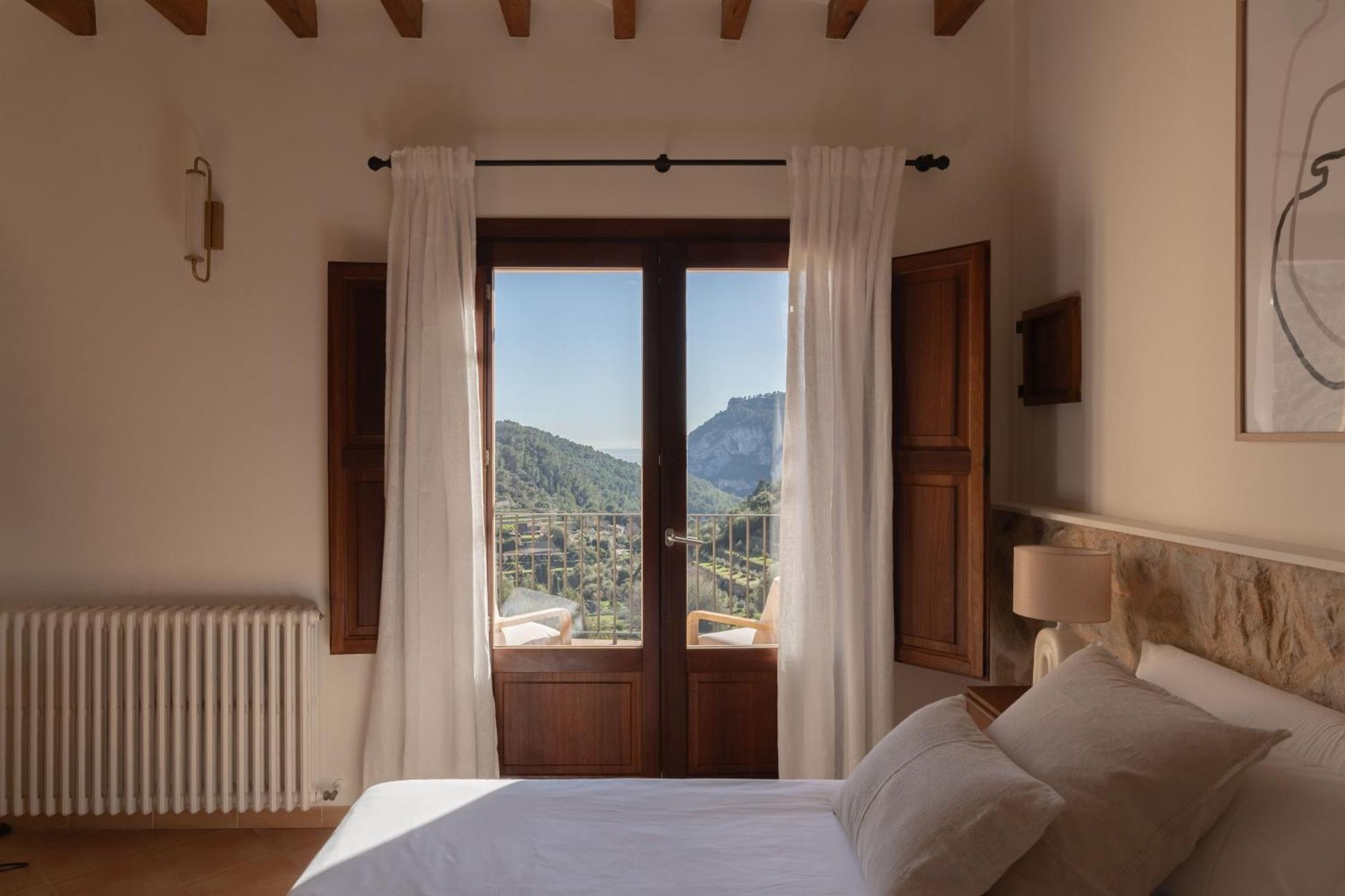 Es Petit Hotel De Valldemossa Bagian luar foto